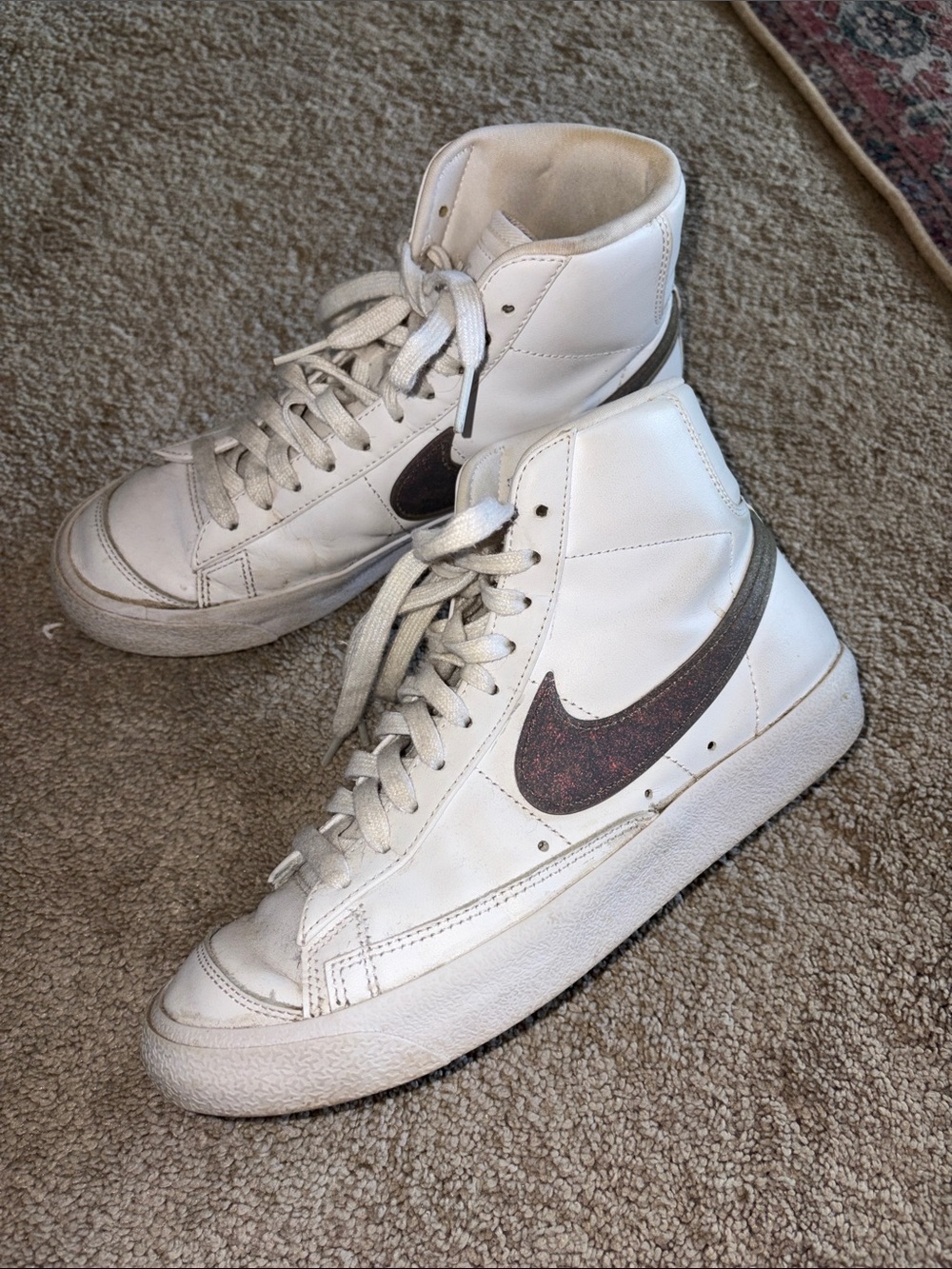 Nike Blazers Size 7